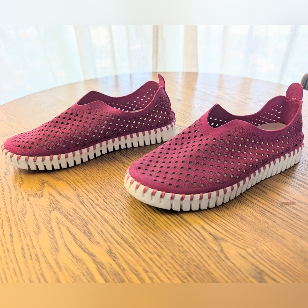 Ilse Jacobsen Womens Tulip 139 Slip Ons